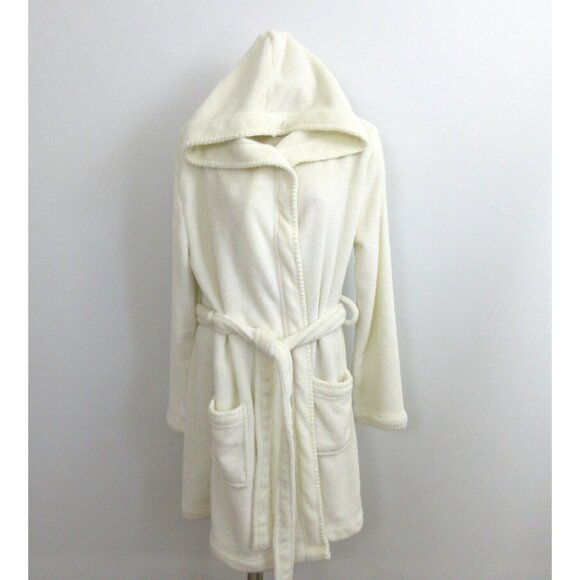 Make + Model Hooded Robe Size Medium White Plush Super Soft Short Spa Cruise NEW - Picture 8 of 8